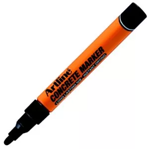 Черный маркер по бетону Artline Concrete Marker