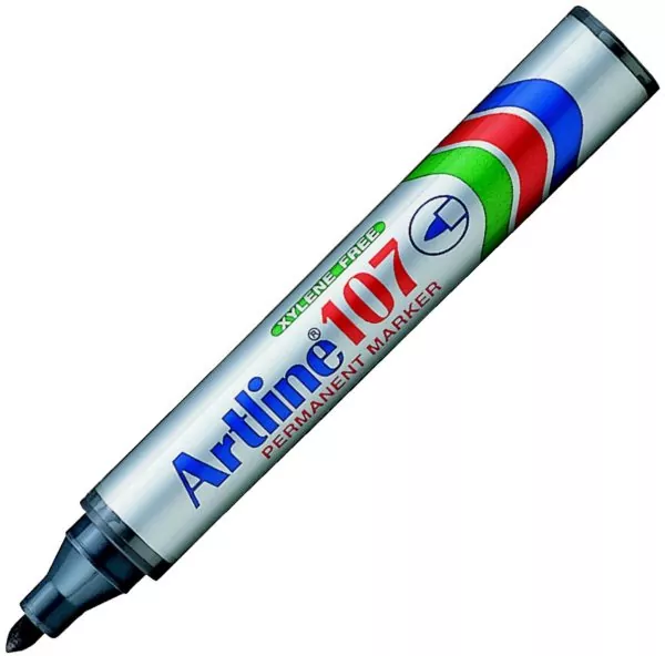 Нестираемый маркер Artline EK-107 черный
